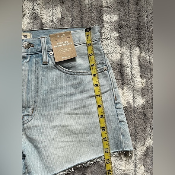 Madewell Relaxed Denim Shorts in Essen Wash Size 27 - Picture 6 of 11